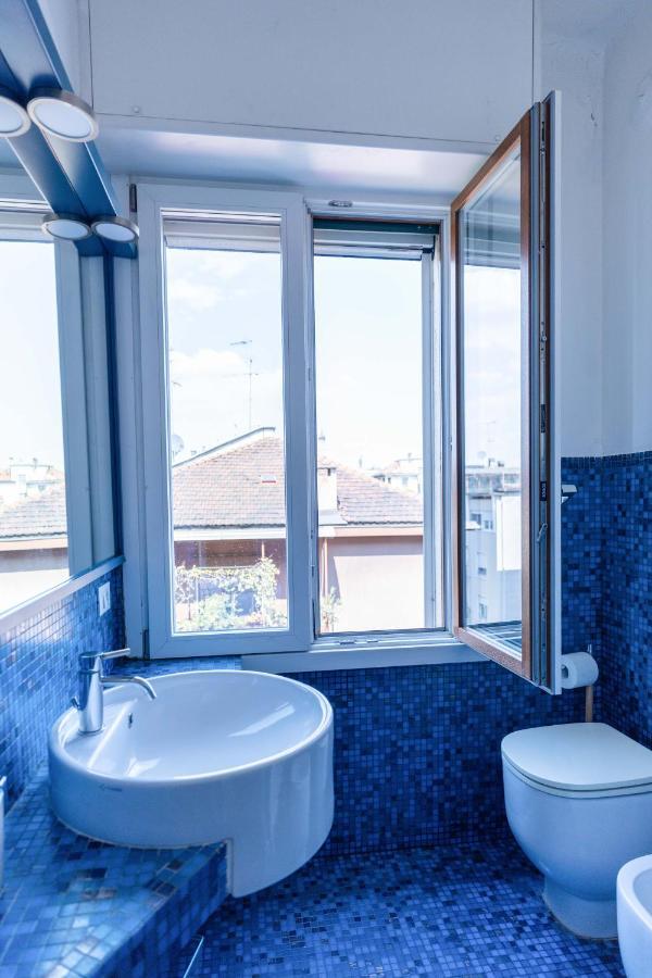 Milan Flat 5 Min From Duomo With Park For Small Cars Milão Exterior foto