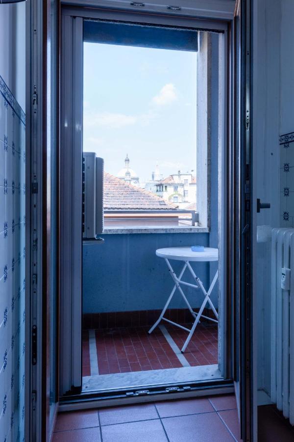 Milan Flat 5 Min From Duomo With Park For Small Cars Milão Exterior foto